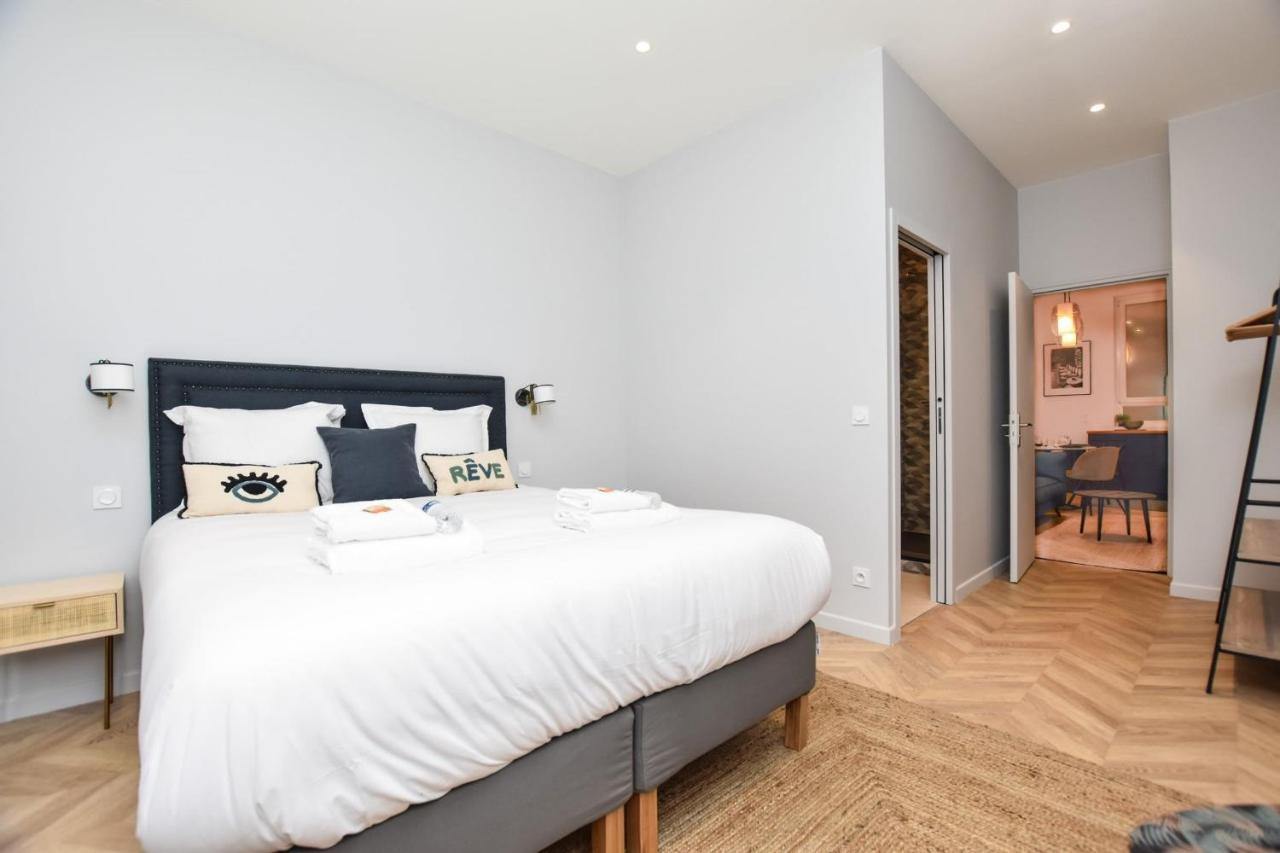 Chic Apartment - 2Br-6P - Gare Du Nord Parijs Buitenkant foto